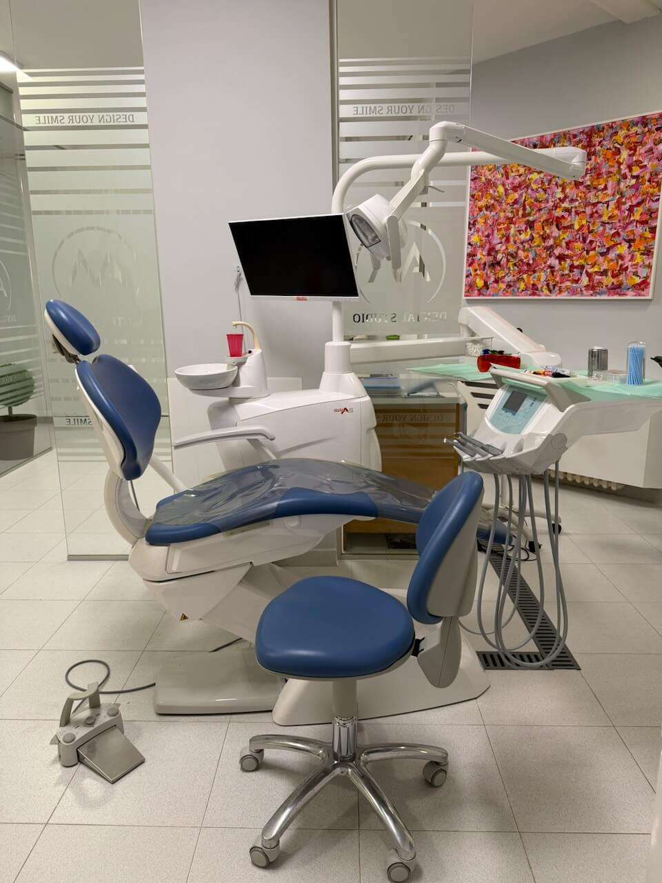 Vađenje zuba AM Dental - ordinacija