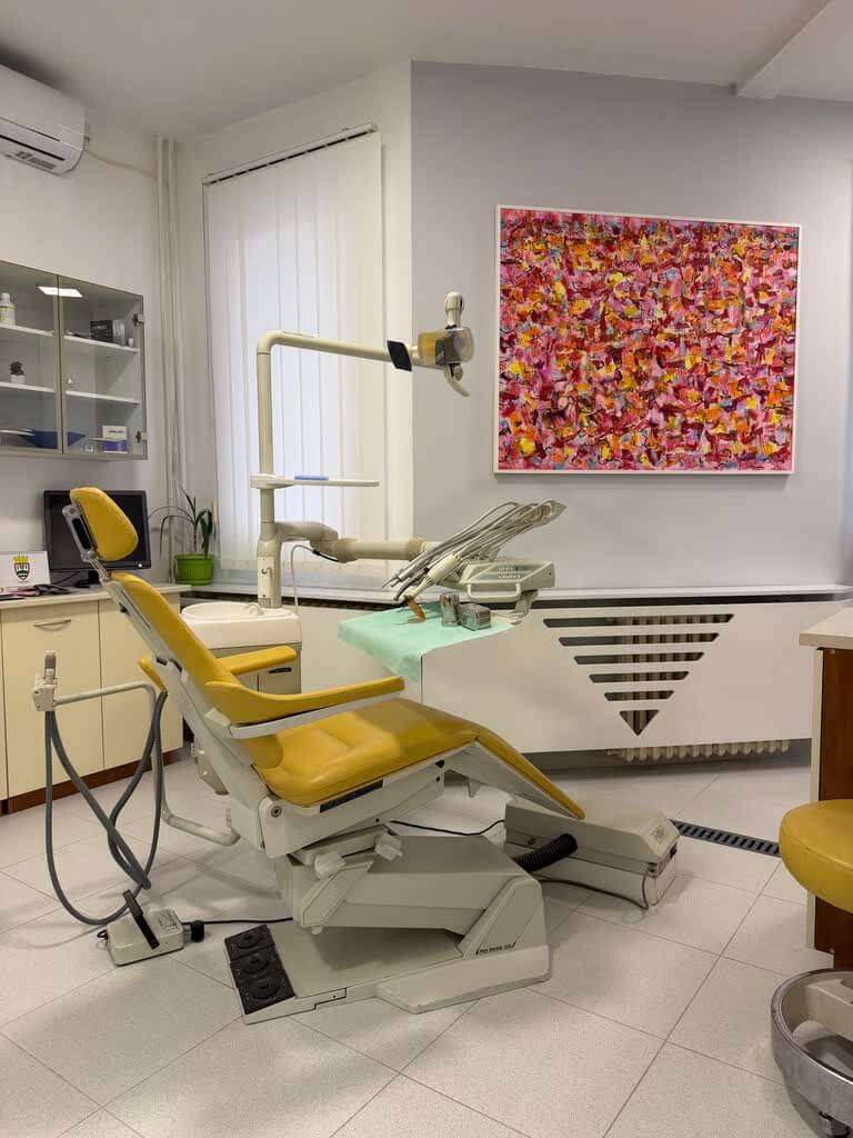 Plomba AM Dental - moderna ordinacija