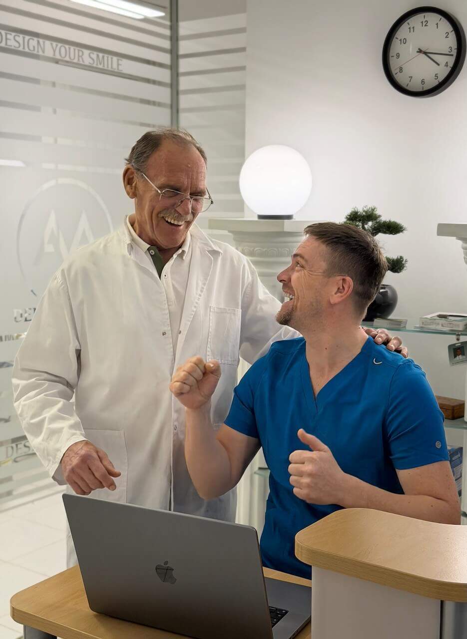 Dr Zarko i dr Andrija Marjanovic u ordinaciji